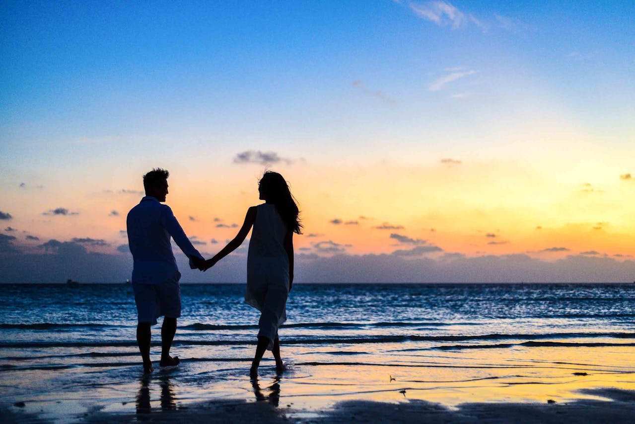 5 Romantic International Honeymoon Destinations on your Budget